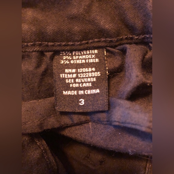 Hot Topic Denim Goth / Punk Black Hi-Rise Super Skinny Jeans | Size 3 - Picture 15 of 16